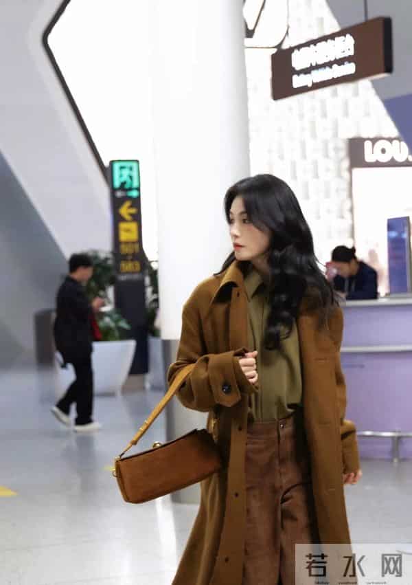 刘涛机场随拍，大气端庄，好美