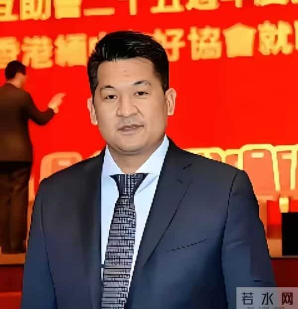 赵薇复出梦碎，前夫表弟被捕，离婚真相藏不住了！