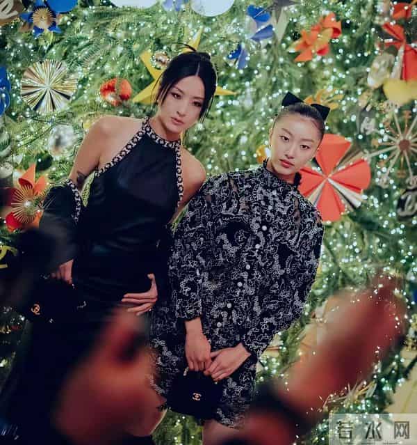 陈奕迅老婆这次穿得太可了！徐濠萦携女亮相，颜值气场双在线