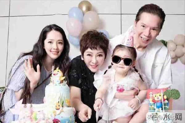 原生家庭的重要性！郭碧婷爆5岁女儿被"孤立"，网友：钝感力十足