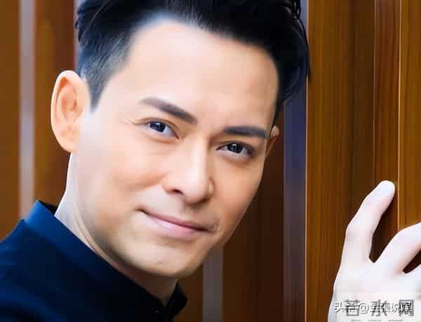 杨怡一家每月生活开销六位数，房租6万还雇了两家佣，丈夫养全家