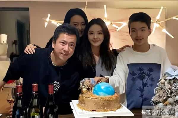 7年败光80亿，55岁王中磊被迫拍视频还债，还曾差点搞垮刘亦菲