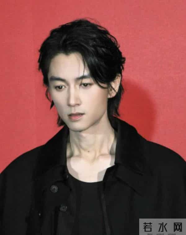 钱再多有啥用？这几位曾惊艳众人的明星，如今面黄肌瘦、满脸沧桑