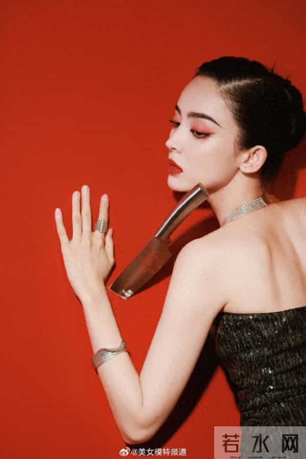 古力娜扎，精致冷感的女子