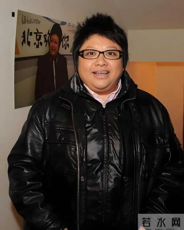 真慈善不怕火光照：香港大埔大火，韩红的 1000 万打了多少黑粉的脸