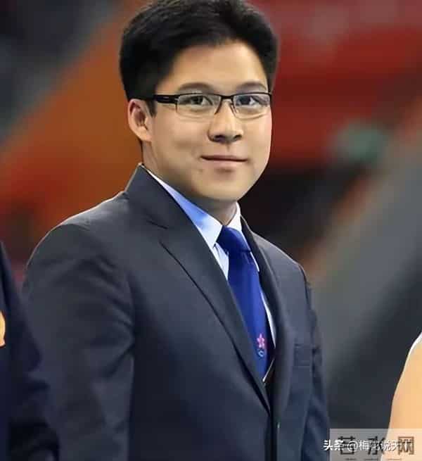 郭晶晶也没想到，霍启刚会因香港火灾后的这一举动，实现口碑暴增