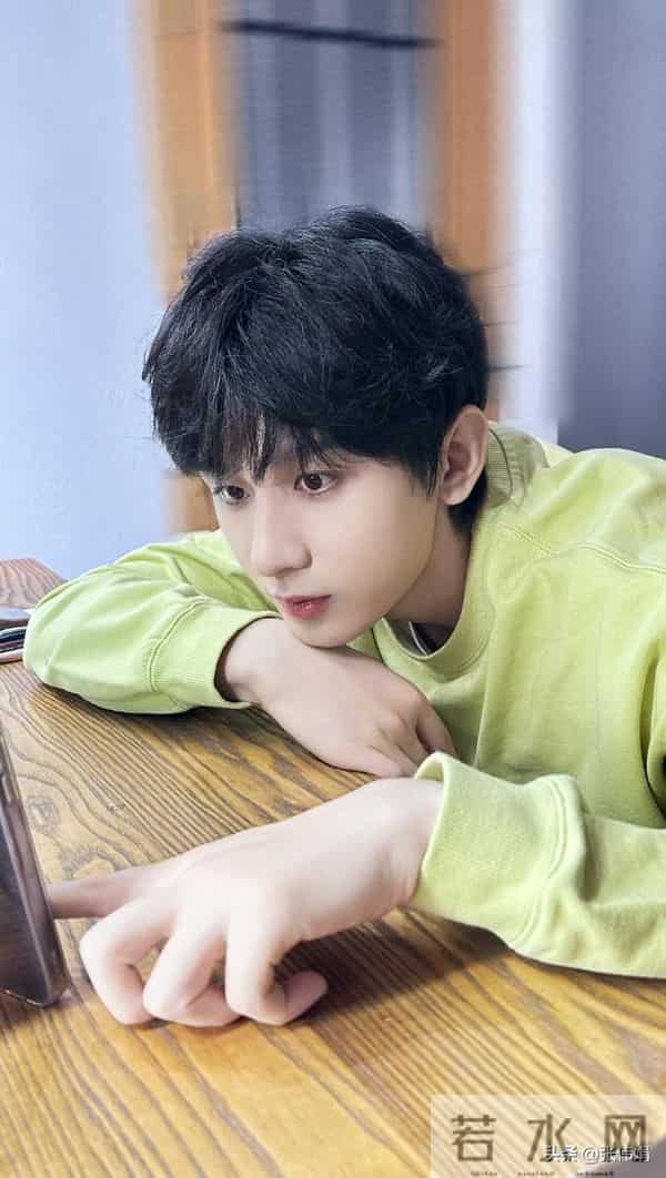 成毅威亚失控坠落！后脑勺着地画面揪心