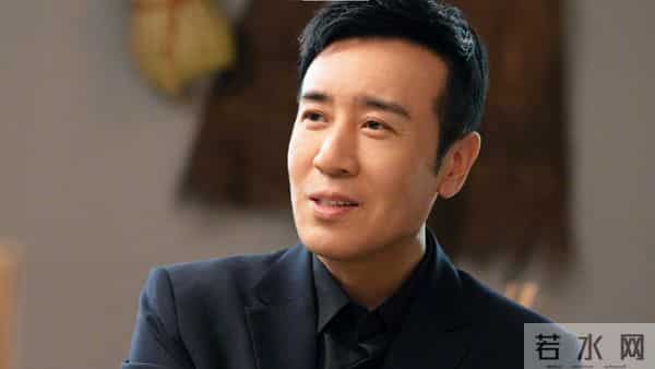 小时候险些饿死的于和伟，戏份被张艺谋删掉，新作品被官媒点名