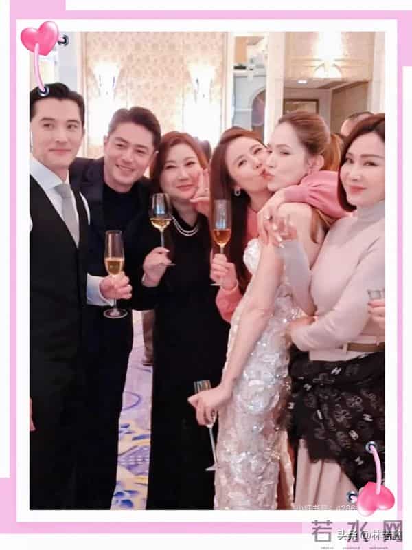 林心如霍建华现身邱泽许玮蜜婚礼，邱泽儿子罕见露脸，长腿抢镜！