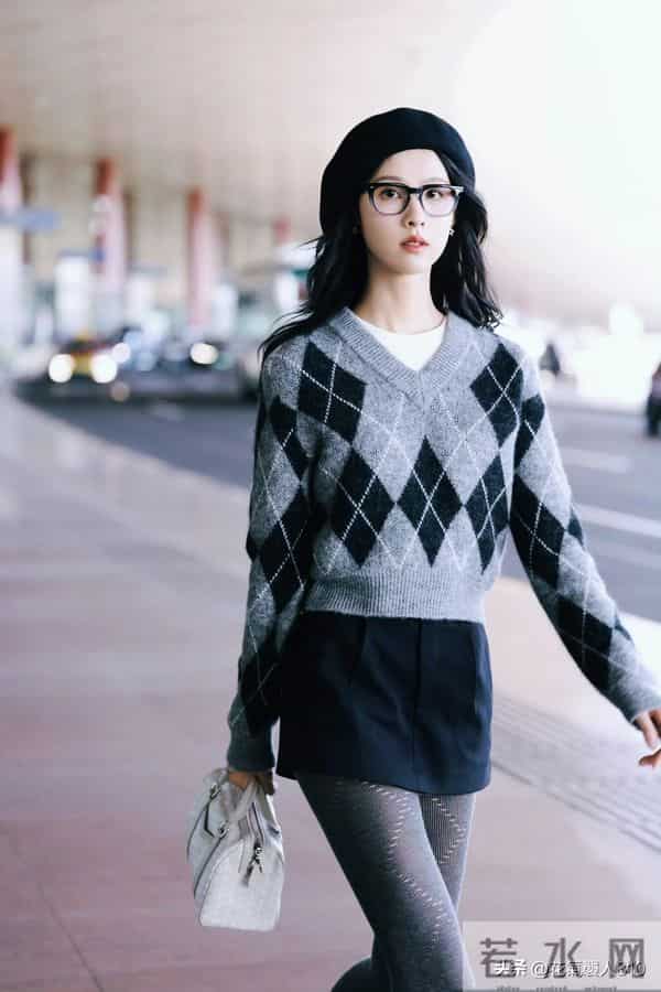 陈都灵英伦风穿搭，太飒啦！