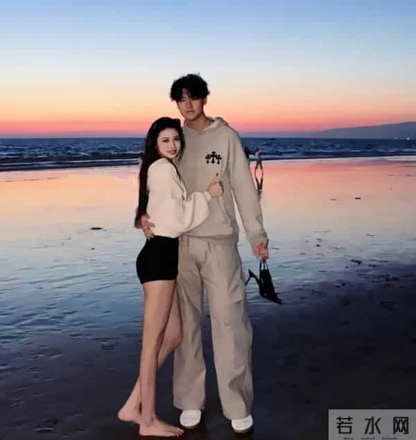 汪峰女儿小苹果早恋，穿沙滩短裤和男友合照，三任后妈章子怡最暖