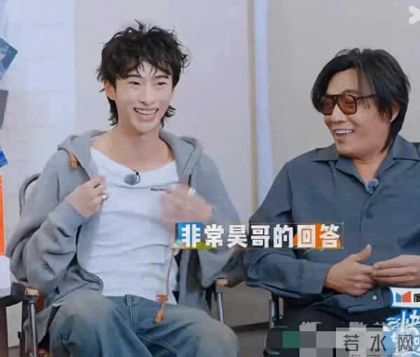 庾恩利首秀综艺，与继父秦昊像兄弟，网友称：值得，是跟对了的人