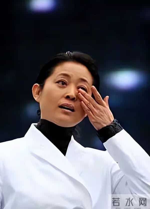 66岁的倪萍没想到，自己40岁的导演继子，如今终于可以为她争光了