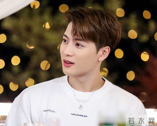 身患抑郁、被朋友骗走财产，今自爆医美，31岁的他给所有人提了醒