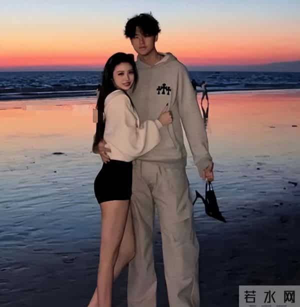 喜讯传来！54岁汪峰喜当“老丈人”，女儿小苹果如今过得很甜蜜