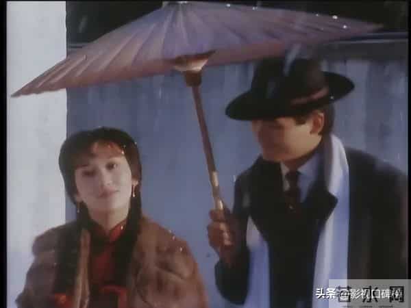 娱乐圈未解之谜：没演技为何总能爆红？王晶点名这2位女星