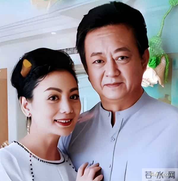 “性骚扰”事件6年后，如今朱军“活”成了普通人，妻子默默支持