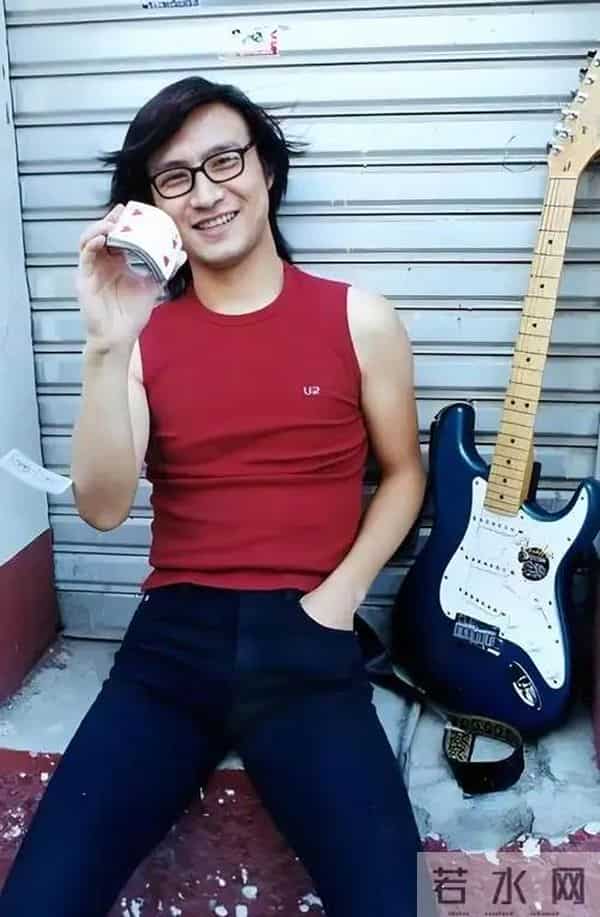 汪峰女儿官宣恋情才一天，葛荟婕就坐不住回应，真实母女关系曝光