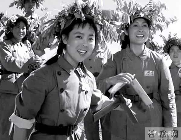 刘尚娴：因饰演《英雄儿女》中的“王芳”走红，患难婚姻格外美丽