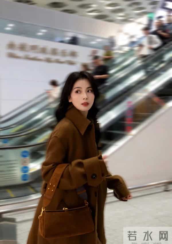 刘涛机场随拍，大气端庄，好美