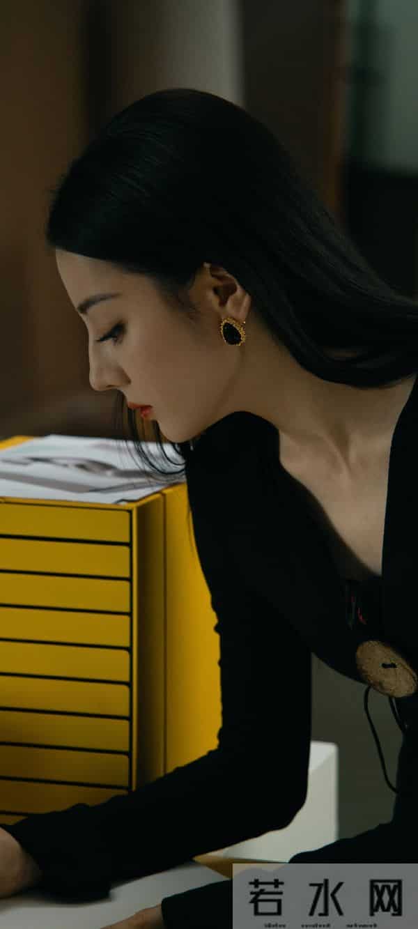 迪丽热巴 枭起青壤