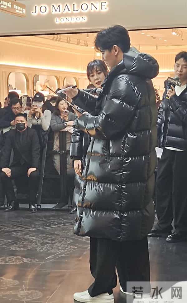 合生汇遇到秋瓷炫于晓光，夫妻俩都很高秋瓷炫年龄感很重疲态明显