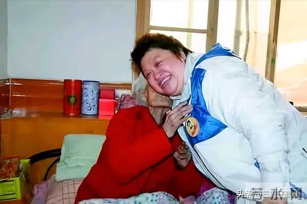 基金会捐款十亿，收养280名儿童，如今韩红又凭行动让质疑者闭嘴