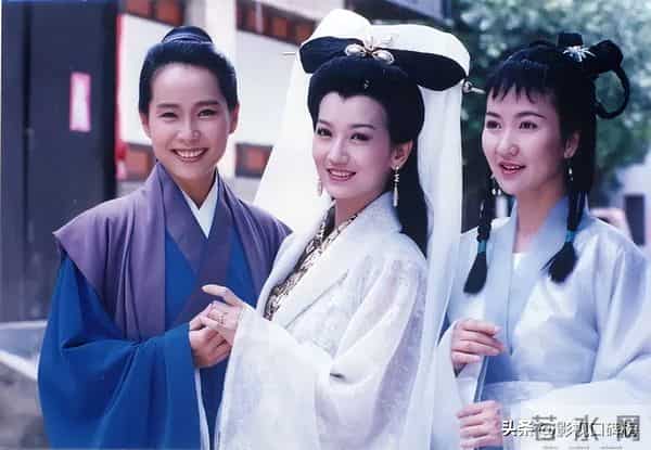 娱乐圈未解之谜：没演技为何总能爆红？王晶点名这2位女星