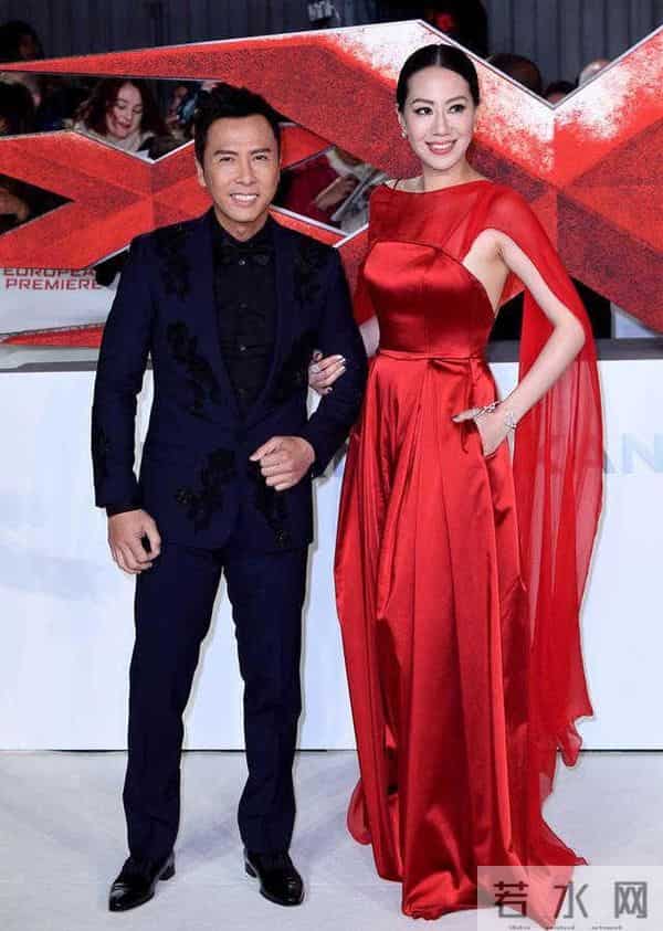 演都不演了！甄子丹三婚老婆谈香港火灾，暗指内地的锅，网友炸锅