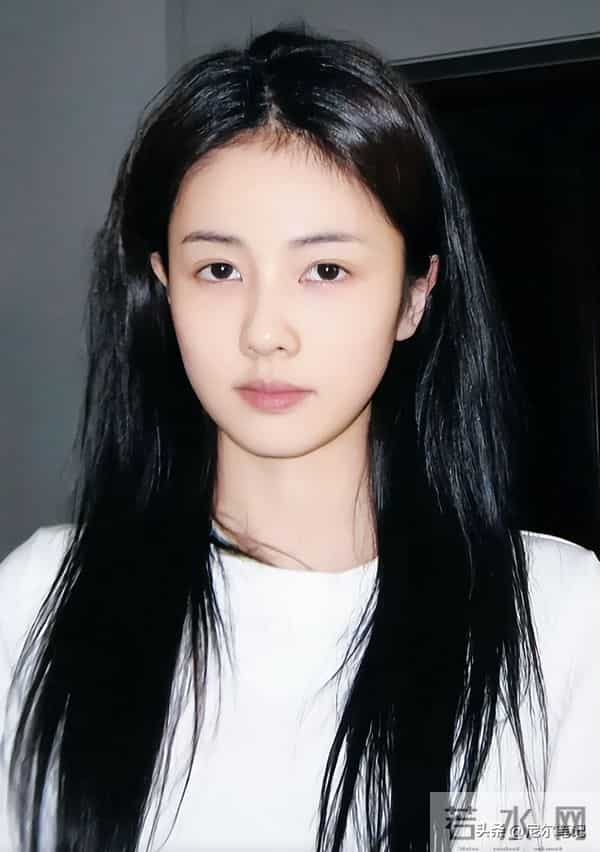 广电总局镜头好真实，31岁白鹿最新状态：素颜美上热搜，艳压杨颖