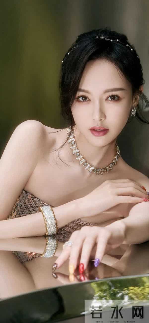 美女壁纸第1898期—唐嫣