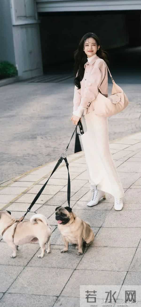 李一桐魅力笑容