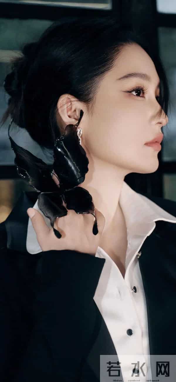 美女壁纸第1875期—李沁