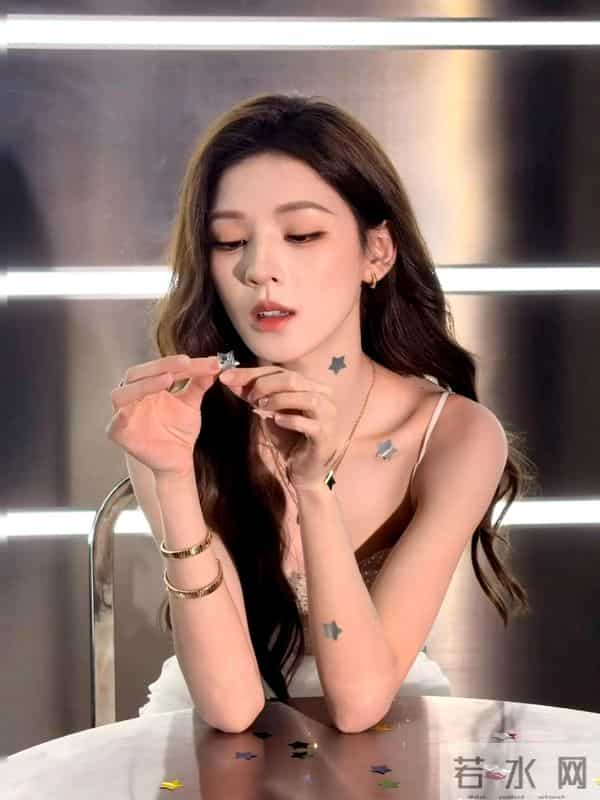 张予曦性感写真