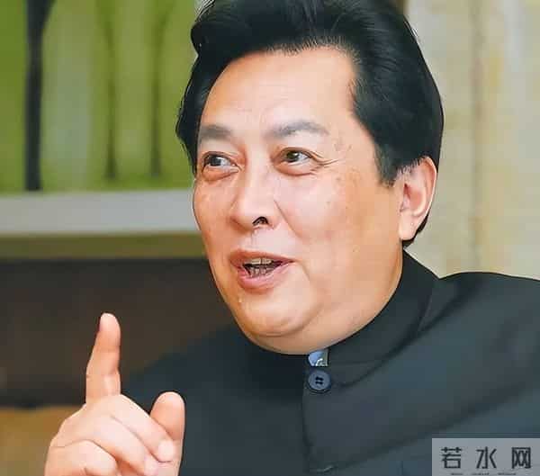 唐国强的“颁奖感言”在全网火了，刘晓庆说过的话，终于有人信了