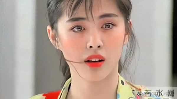 王祖贤—那个时代称得上绝对的女神，无人能替代她的地位