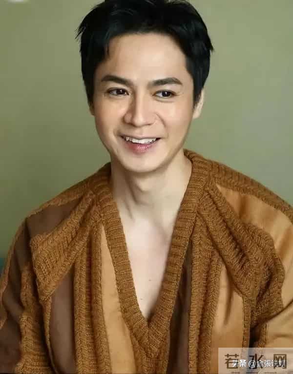 杨怡一家每月生活开销六位数，房租6万还雇了两家佣，丈夫养全家