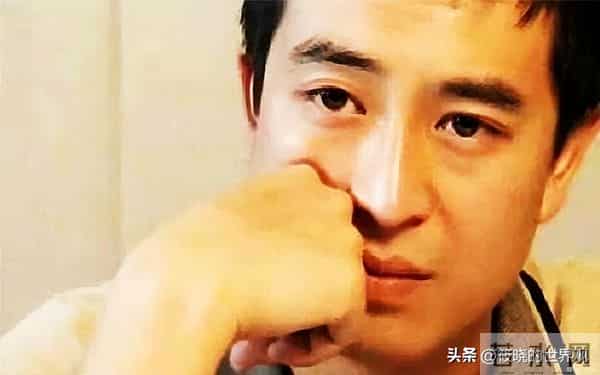 离婚传闻真相大白1年后，55岁张嘉益近况曝出，一点也不让人意外