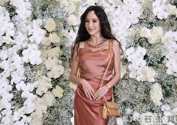 邱泽、许玮宁名字登台北101？贾永婕点头「贾董愿意」　幽默喊：要付钱