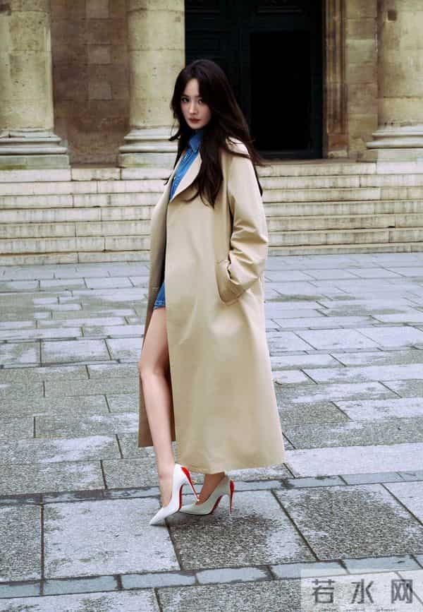 杨幂｜幂式穿搭，大衣下面藏美腿