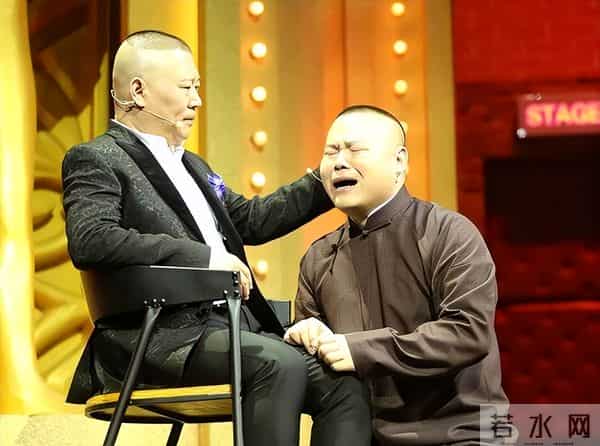 钱再多有什么用？官媒出手揭岳云鹏夫妇真实现状，走上于谦的老路