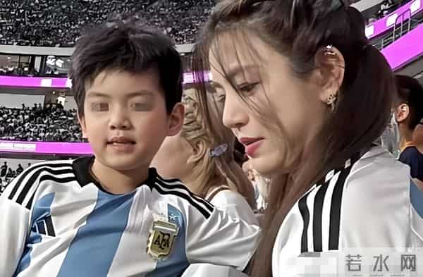 里子面子都丢了，刘大锤曝陈晓深夜现身养生馆，担心的事发生了