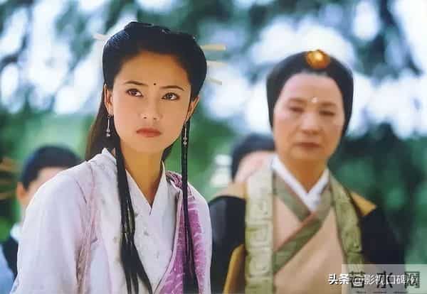 娱乐圈未解之谜：没演技为何总能爆红？王晶点名这2位女星