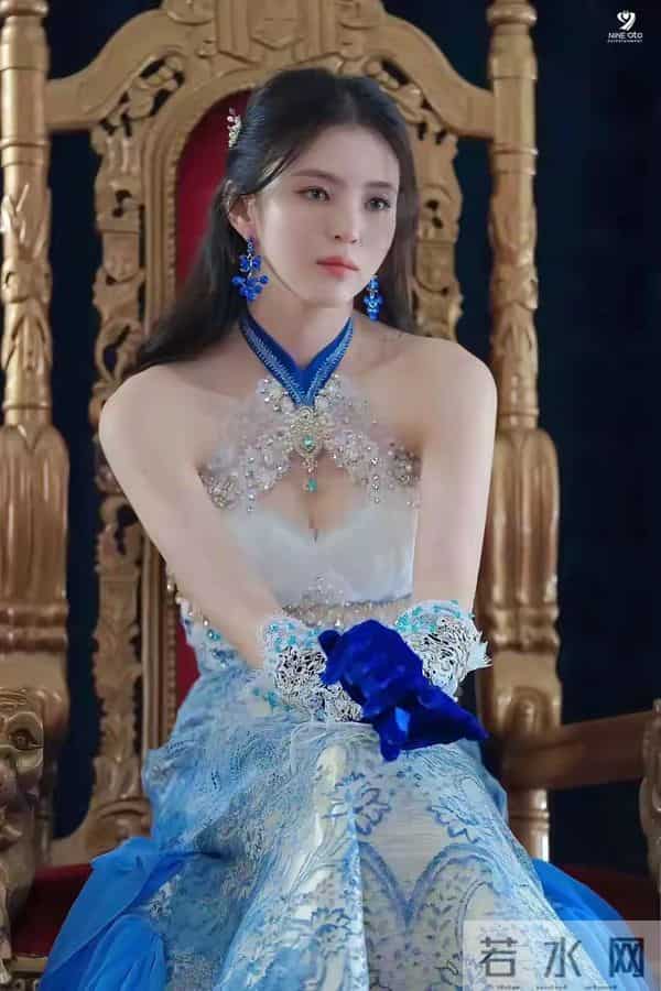 韩国女演员韩素希