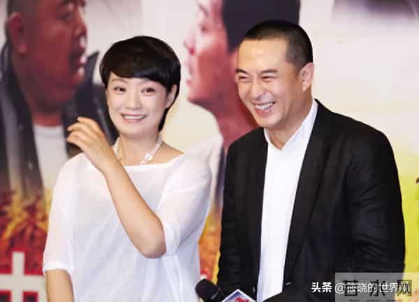 离婚传闻真相大白1年后，55岁张嘉益近况曝出，一点也不让人意外