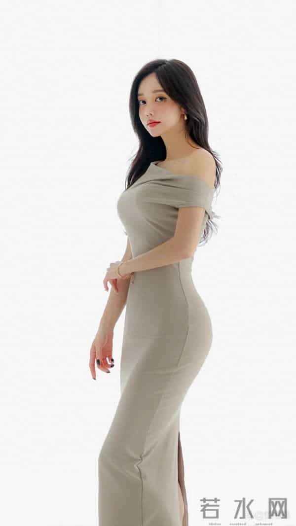 孙允珠 包臀裙高跟鞋