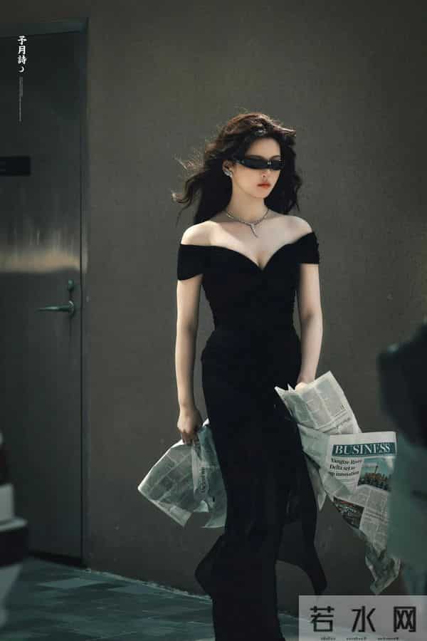 杨超越长大了，真好看