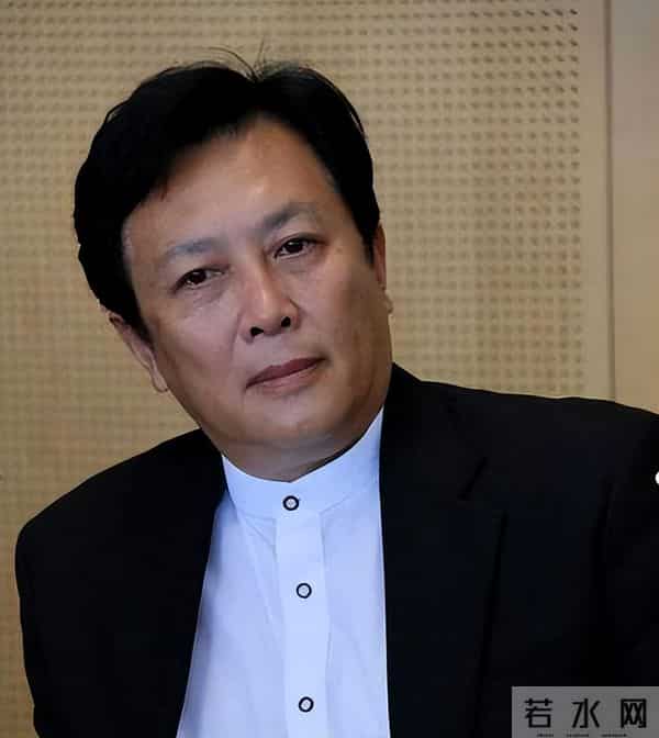 唐国强的“颁奖感言”在全网火了，刘晓庆说过的话，终于有人信了