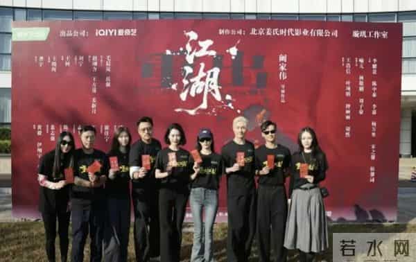 曾经的TVB视帝来内地拍戏，终于升到了男一号，新造型被夸帅