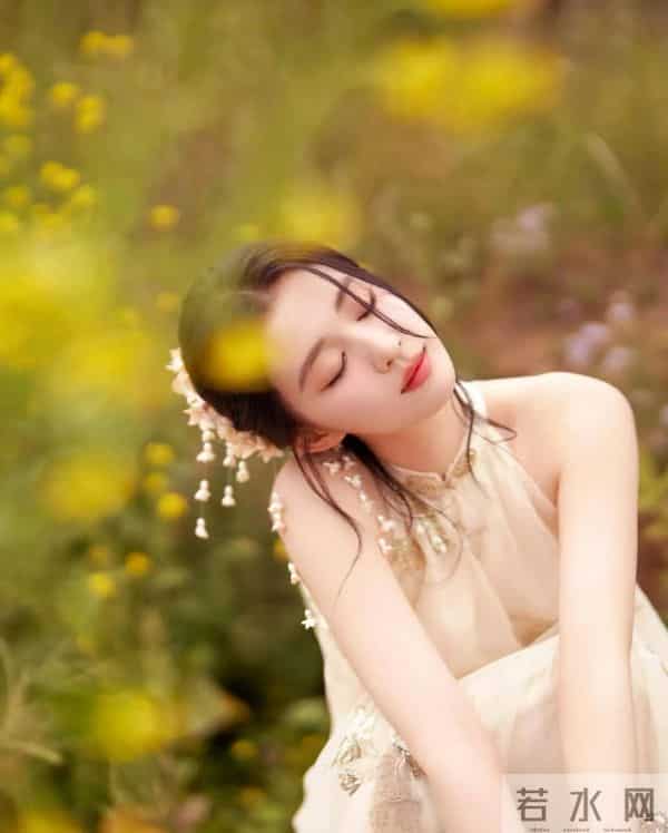 王楚然 大青衣长相 大气自信漂亮